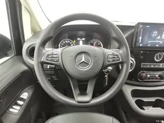 2021 Mercedes-Benz Vito 2.0T Elite 7 seats — фото 20