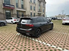 2021 Volkswagen Golf 280TSI DSG R-Line, чёрный — фото 4