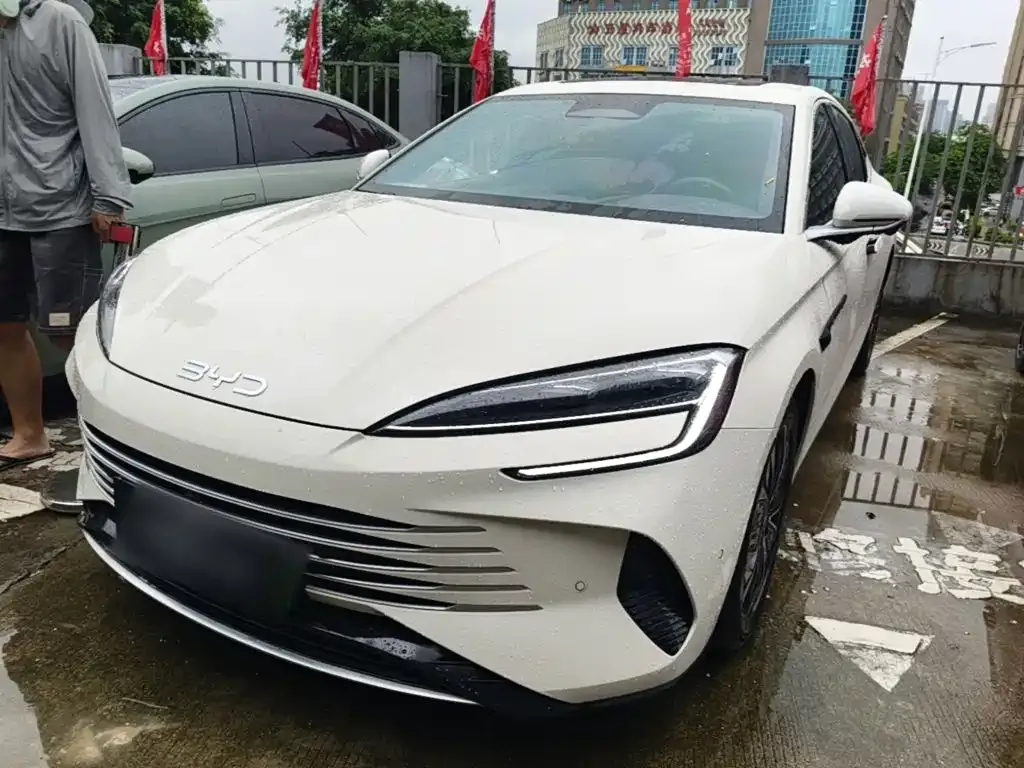 2025 BYD Seal 07 DM-i 1.5T 125km