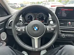 2022 BMW 1 Series 120i M Sport, белый — фото 13