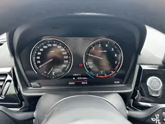 2022 BMW 1 Series 120i M Sport, белый — фото 14