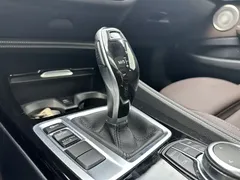 2022 BMW 1 Series 120i M Sport, белый — фото 15