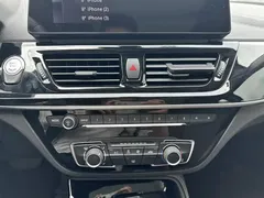 2022 BMW 1 Series 120i M Sport, белый — фото 17