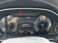 2022 Audi Q3 35 TFSI — фото 12