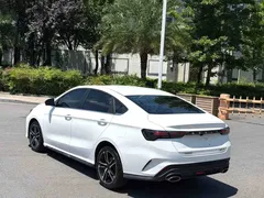 2022 Geely Binrui 1.5T DCT, белый — фото 9