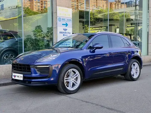 2022 Porsche Macan 2.0T