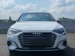 2023 Audi A3 Sportback 35 TFSI Fashion Sport, белый — фото 2