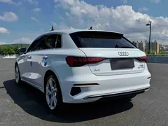 2023 Audi A3 Sportback 35 TFSI Fashion Sport, белый — фото 4