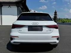2023 Audi A3 Sportback 35 TFSI Fashion Sport, белый — фото 5