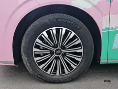 2025 BYD Xia 1.5T 180km — фото 3