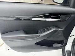 2023 Kia Seltos 1.5L CVT Luxury, белый — фото 12