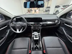 2023 Kia Seltos 1.5L CVT Luxury, белый — фото 15