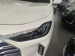 2021 Jetour X70 PLUS 1.5T DCT 5-seat, белый — фото 24