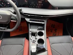 2022 Changan Eado PLUS 1.4T GDI DCT Premium — фото 12