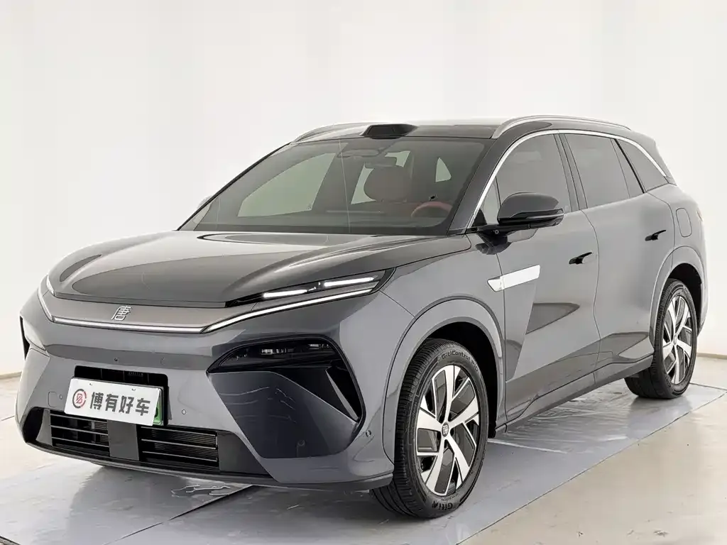 2025 BYD Tang L 200KM 4WD