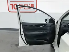 2024 Nissan Tiida TIIDA 1.6L CVT cool move — фото 8