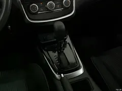 2024 Nissan Tiida TIIDA 1.6L CVT cool move — фото 13