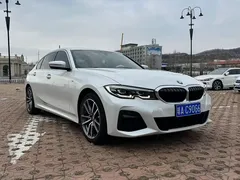 2022 BMW 3 Series 320Li M Sport Package, белый — фото 3