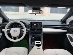 2022 Toyota Avalon 2.0L XLE Premium, белый — фото 5