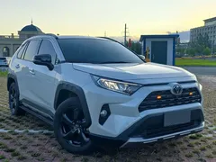 2022 Toyota RAV4 2.0L CVT 4WD Plus, белый — фото 3