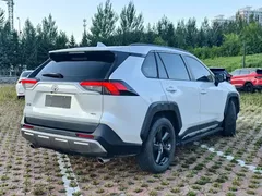 2022 Toyota RAV4 2.0L CVT 4WD Plus, белый — фото 4