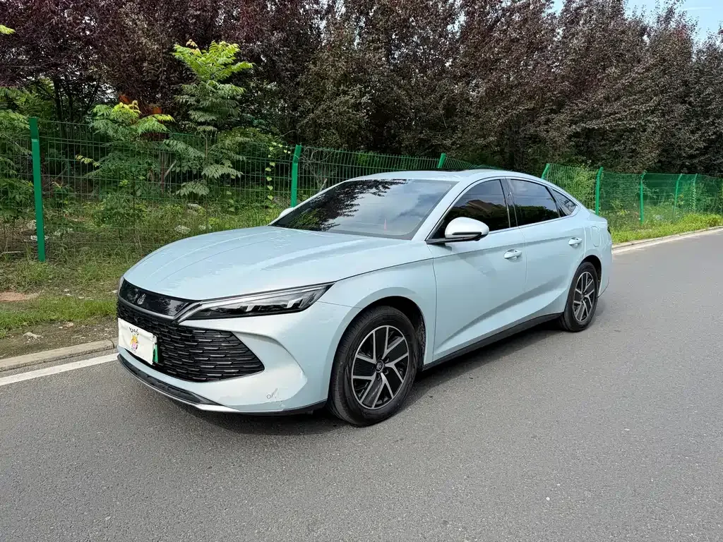 2024 BYD Qin L DM-i 120KM
