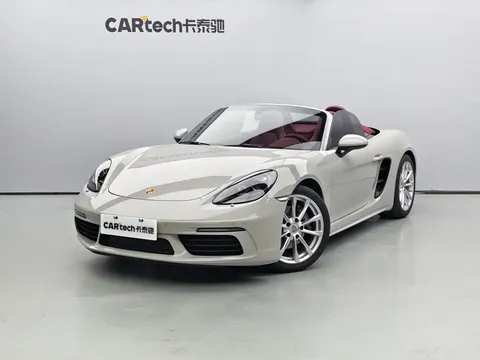 2022 Porsche 718 Boxster 2.0T