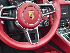2022 Porsche 718 Boxster 2.0T — фото 11