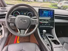 2023 Toyota Avalon Hybrid 2.5L Luxury — фото 11