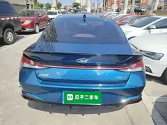 2022 Hyundai Elantra 240TGDi DCT LUX Premium, синий — фото 6