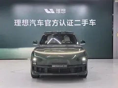 2025 Li Auto L8 Ultra, зелёный — фото 2