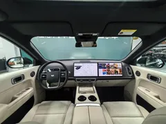 2025 Li Auto L8 Ultra, зелёный — фото 9