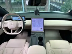 2024 Nio ET5T 75kWh Touring, белый — фото 12