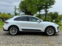 2022 Porsche Macan 2.0T, белый — фото 17