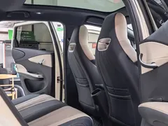2024 BYD Dolphin Honor 420km Fashion, белый — фото 5