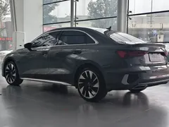2023 Audi A3L Limousine 35 TFSI — фото 5