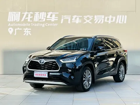 2022 Toyota Highlander Hybrid 2.5L 4WD Premium 7-seater