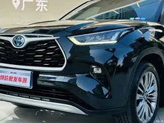 2022 Toyota Highlander Hybrid 2.5L 4WD Premium 7-seater — фото 18