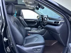 2022 Toyota Highlander Hybrid 2.5L 4WD Supreme 7-seater — фото 12