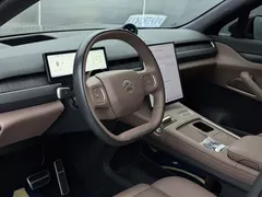 2023 Nio ES8 75kWh Executive, зелёный — фото 12