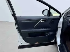 2020 Lexus RX 300 2WD Elite, белый — фото 6