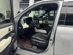 2023 Toyota Sequoia 3.5T US standard — фото 6