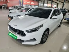 2021 Kia Cerato 1.5L CVT Fashion, белый — фото 2