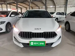 2021 Kia Cerato 1.5L CVT Fashion, белый — фото 3