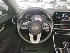 2021 Kia Cerato 1.5L CVT Fashion, белый — фото 11