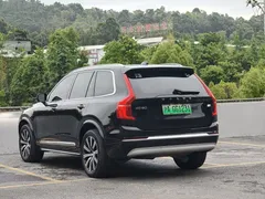 2022 Volvo XC90 T8 PHEV Premium Luxury 7-seat, чёрный — фото 15