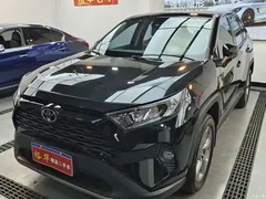 2022 Toyota RAV4 2.0L CVT 2WD Fashion — фото 1