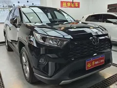 2022 Toyota RAV4 2.0L CVT 2WD Fashion — фото 3