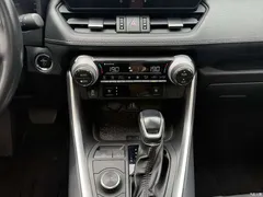 2023 Toyota Wildlander Hybrid 2.5L E-CVT 4WD Premium — фото 12