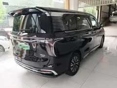 2024 Hongqi HQ9 2.0T 4WD Luxury — фото 5